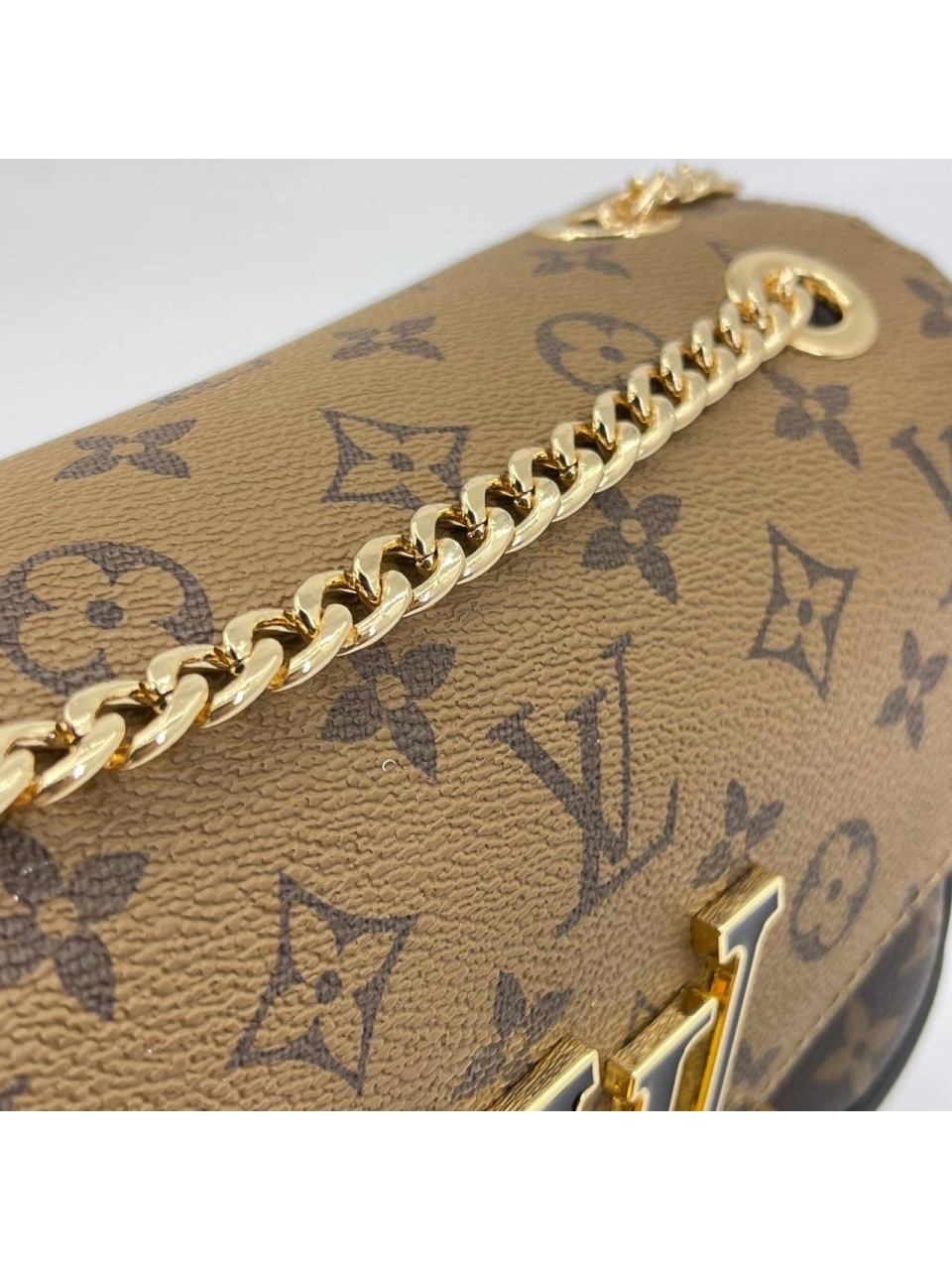 Сумка Louis Vuitton